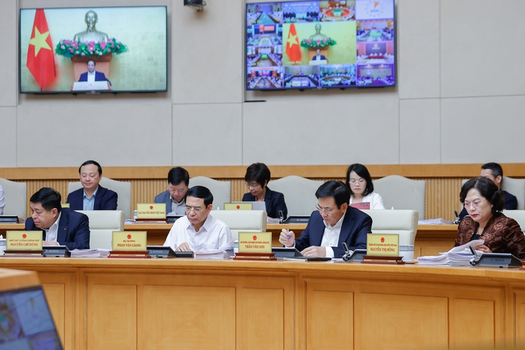 Thủ tướng Phạm Minh Chính: Càng khó khăn, thách thức, áp lực thì càng nỗ lực, phấn đấu vươn lên mạnh mẽ- Ảnh 6.