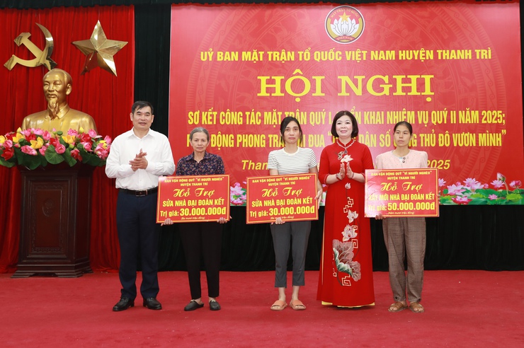 Mặt trận huyện Thanh Trì phát động thi đua "Công dân số cùng Thủ đô vươn mình"- Ảnh 4.