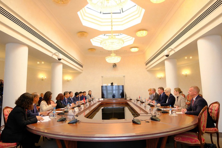 Đoàn công tác thành phố Hà Nội thăm, làm việc tại Belarus- Ảnh 1.