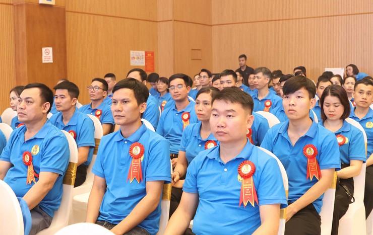 Tuyên dương 100 "Công nhân giỏi Thủ đô" năm 2025- Ảnh 4.