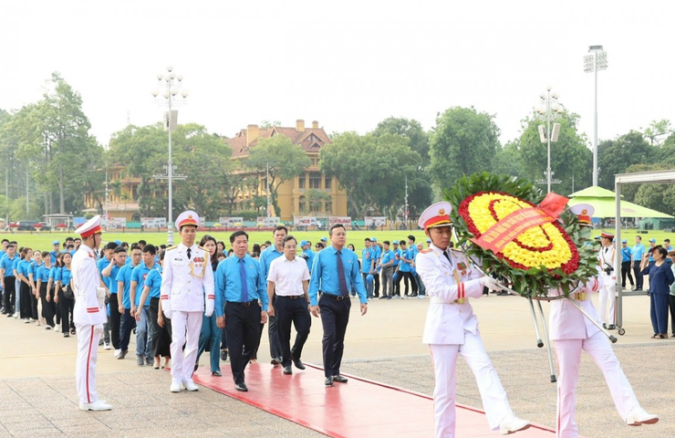 Tuyên dương 100 "Công nhân giỏi Thủ đô" năm 2025- Ảnh 1.