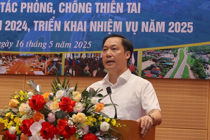 Thực hiện đồng bộ các giải pháp phòng, chống thiên tai nhằm tạo chuyển biến mạnh mẽ về nhận thức và hành động- Ảnh 2.