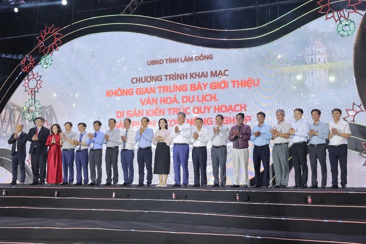 Quảng bá những giá trị văn hóa độc đáo của Lâm Đồng đến với người dân Thủ đô- Ảnh 1.