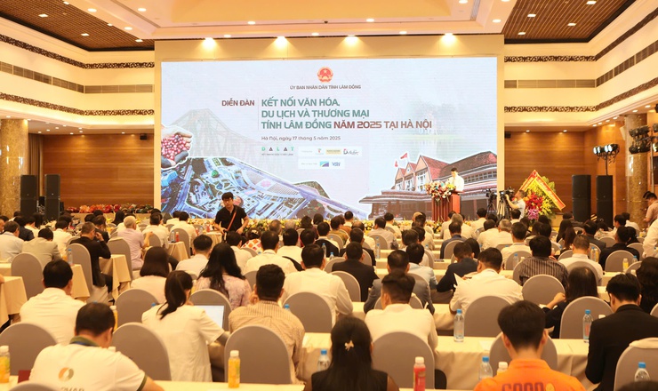 Kết nối “Văn hóa - Du lịch - Thương mại” tỉnh Lâm Đồng tại Hà Nội- Ảnh 1.