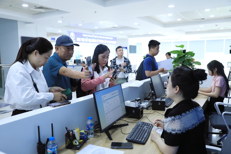 Phục vụ người dân tốt hơn nhờ công nghệ và tư duy hành động của cán bộ- Ảnh 1.