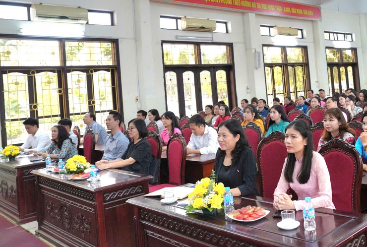 95% cán bộ, công chức, viên chức, người lao động huyện Đan Phượng tham gia "Cuộc đua luyện AI"- Ảnh 1.