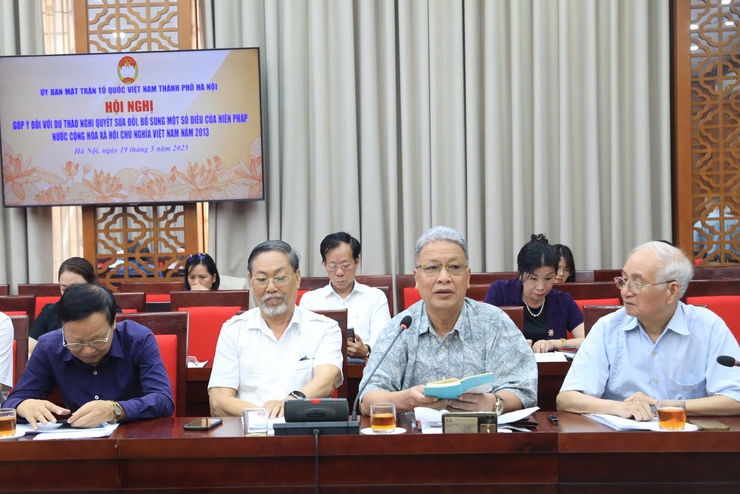 Proposed constitutional amendments aim to streamline governance and empower the Vietnam Fatherland Front- Ảnh 2.