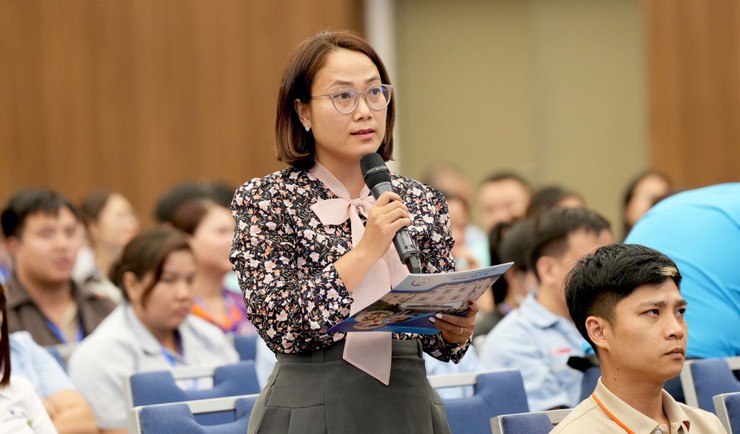 Chủ tịch Hà Nội: Kịp thời giải quyết nguyện vọng của công nhân, người lao động- Ảnh 2.
