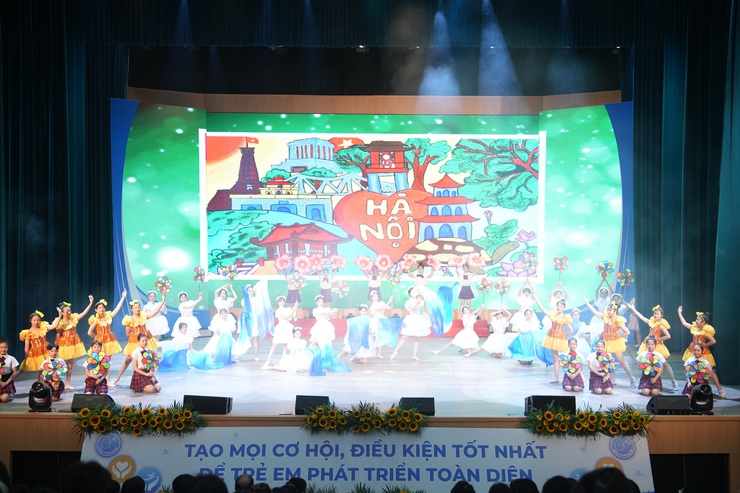 Hà Nội phát động Tháng hành động vì trẻ em năm 2025- Ảnh 3.
