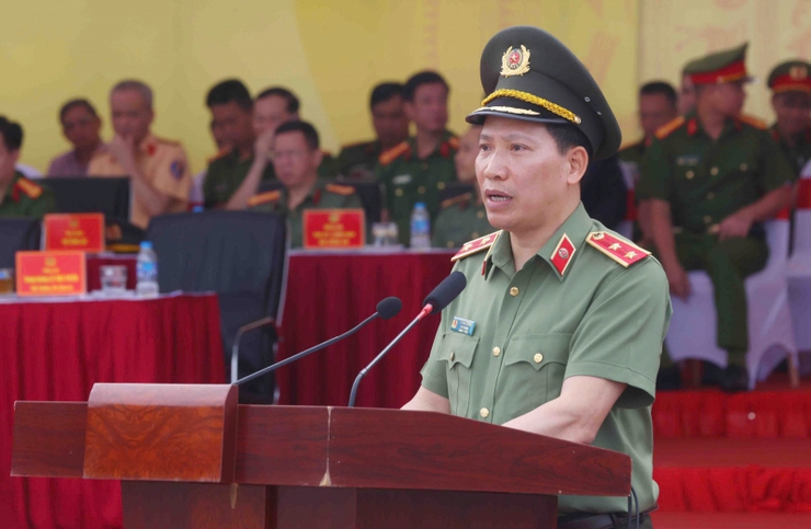 Khai mạc Hội thi thể thao nghiệp vụ chữa cháy và CNCH năm 2025- Ảnh 1.