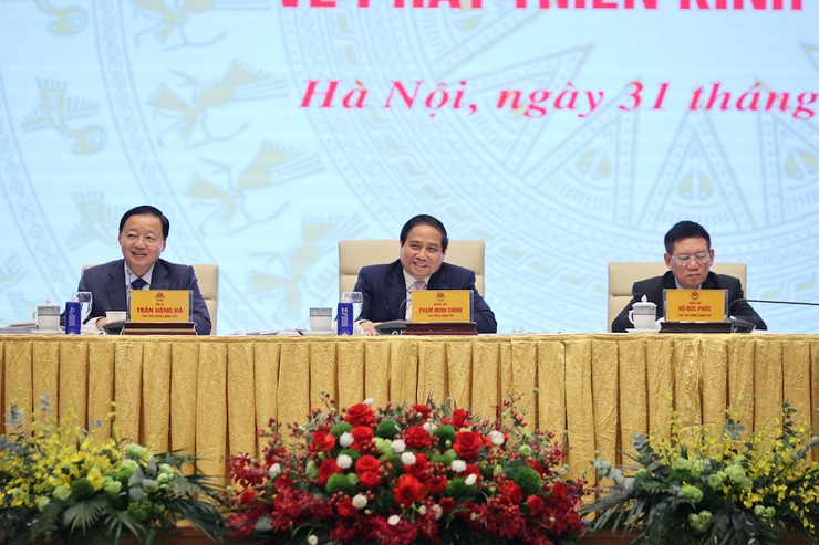 Thủ tướng Phạm Minh Chính tọa đàm với hơn 1.000 doanh nghiệp về phát triển kinh tế tư nhân- Ảnh 1.