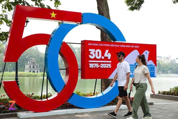 Hanoi sees breakthroughs in tourism development during festive period- Ảnh 1. Hanoi sees breakthroughs in tourism development during festive period- Ảnh 1.