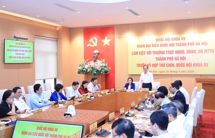 Hanoi's budget revenue reaches $9.6 billion in Q1- Ảnh 1.
