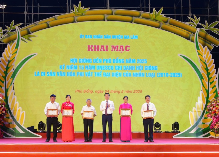 Huyện Gia Lâm: Khai mạc hội Gióng đền Phù Đổng- Ảnh 4.