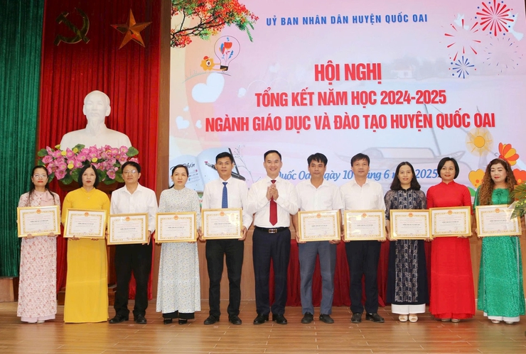 Quốc Oai: Trên 92% số trường công lập đạt chuẩn quốc gia- Ảnh 1.