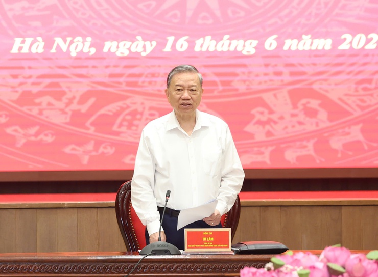 Triển khai chính quyền địa phương 2 cấp: Đặt lợi ích chung lên trên hết- Ảnh 1.