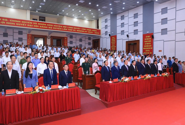 Huyện Mê Linh vinh dự đón nhận Huân chương Lao động hạng Nhất- Ảnh 1.