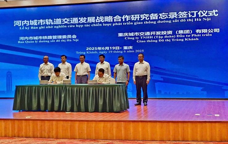 Đoàn đại biểu thành phố Hà Nội thăm, làm việc tại Trung Quốc- Ảnh 3.