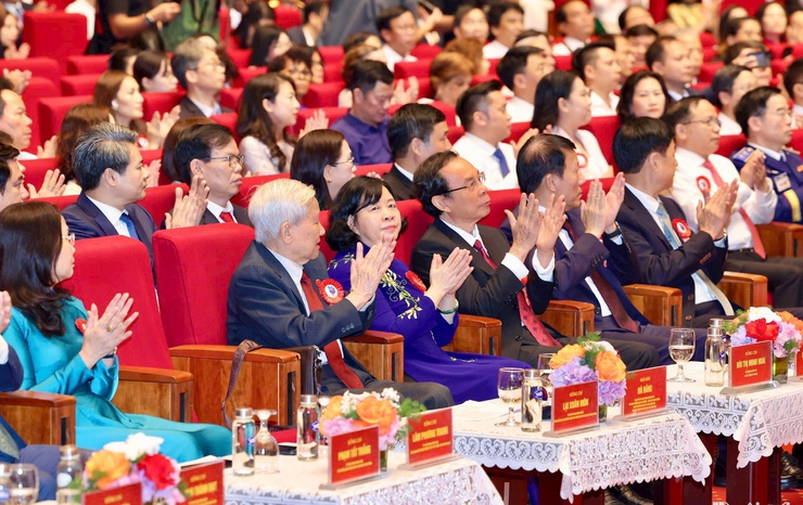 Báo chí tiếp tục khẳng định bản lĩnh cách mạng, vai trò tiên phong trên mặt trận tư tưởng-văn hóa- Ảnh 2.