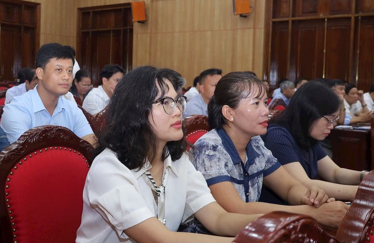 Chương Mỹ: Dự án quốc lộ 6, đê tả Bùi, hữu Đáy không gián đoạn tiến độ cải tạo, nâng cấp- Ảnh 2.