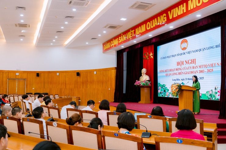 Ủy ban MTTQ Việt Nam quận Long Biên tổng kết hoạt động giai đoạn 2003-2025- Ảnh 4.