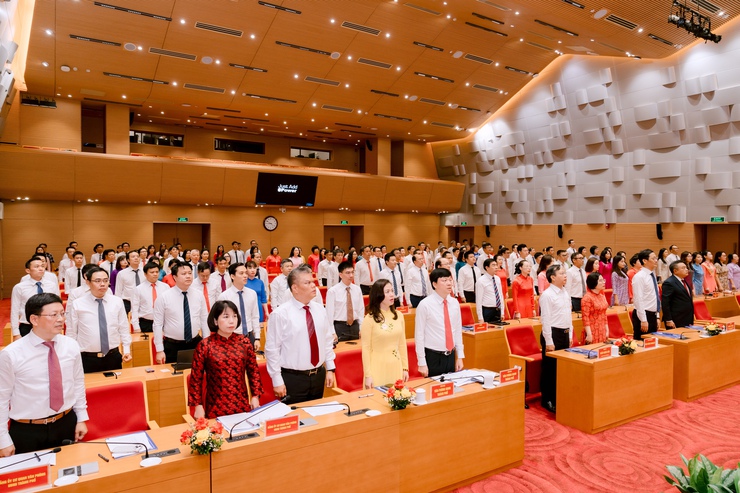 Đảng bộ Văn phòng UBND thành phố Hà Nội: “Cầm nhịp” đổi mới, kiến tạo phát triển trong kỷ nguyên mới- Ảnh 5.