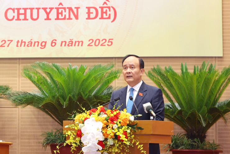 Hanoi People's Council concludes 24th session with important resolutions for two-tier governance- Ảnh 1.