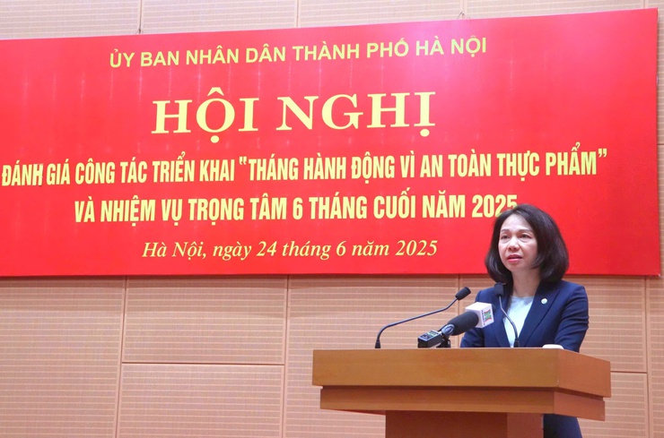 Hanoi reports major results during 2025 action month for food safety- Ảnh 2.