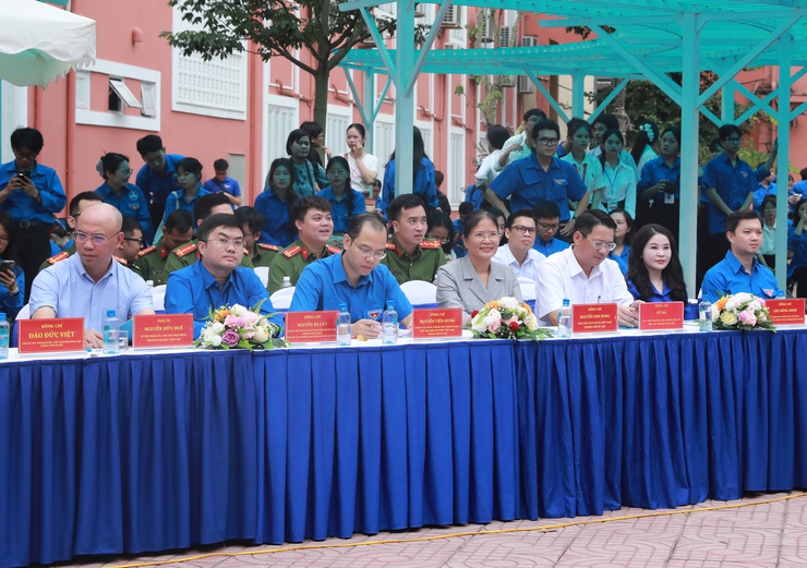 Sôi nổi nhiều hoạt động Chiến dịch Thanh niên tình nguyện hè 2025- Ảnh 1.