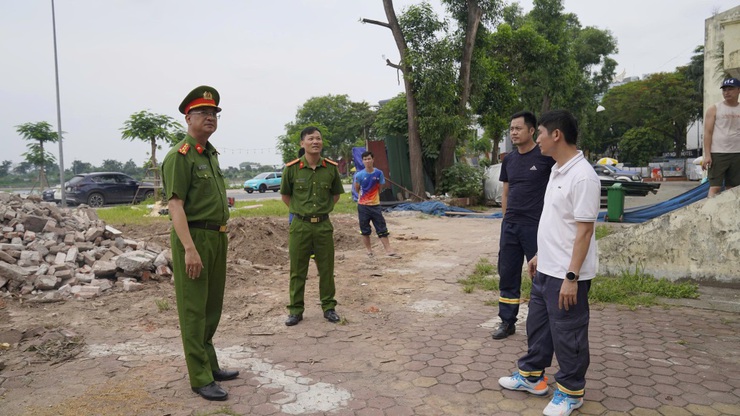 Ra mắt Phân đội Cảnh sát phòng cháy, chữa cháy và cứu nạn, cứu hộ khu công nghệ cao Hòa Lạc- Ảnh 2.