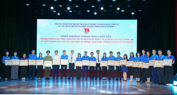 Nhiều chương trình tình nguyện trở thành thương hiệu của tuổi trẻ Thủ đô- Ảnh 5.