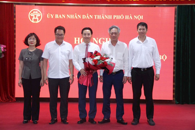 Ông Trần Anh Tuấn được bổ nhiệm làm Giám đốc Sở Khoa học và Công nghệ thành phố Hà Nội- Ảnh 3.
