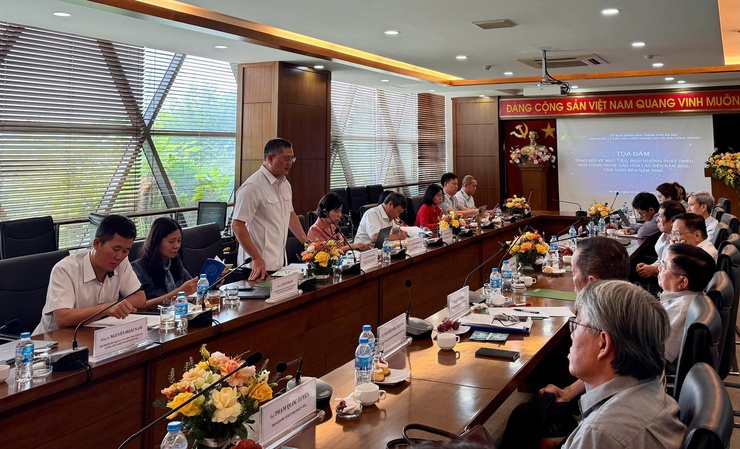 Tọa đàm về mục tiêu, định hướng phát triển của Khu Công nghệ cao Hòa Lạc đến năm 2030, tầm nhìn đến năm 2045- Ảnh 2.