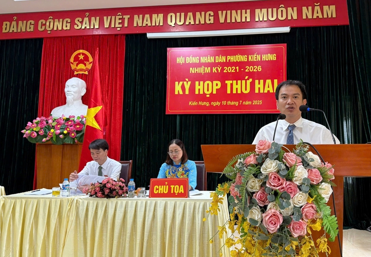 HĐND phường Kiến Hưng họp kỳ thứ hai: Thông qua nhiều nội dung quan trọng- Ảnh 1.