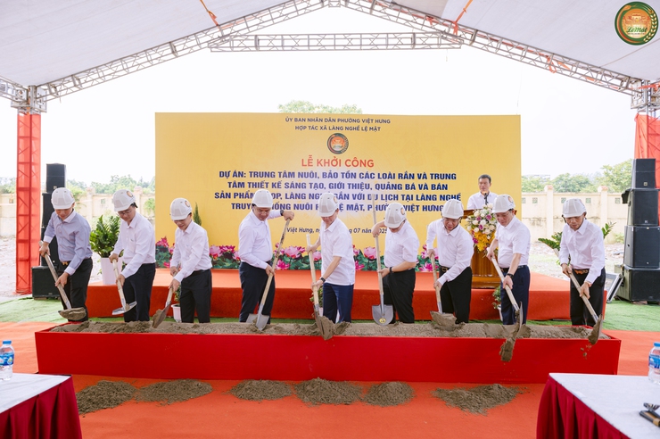 Phường Việt Hưng thúc đẩy quảng bá sản phẩm làng nghề Lệ Mật gắn với phát triển du lịch- Ảnh 6.