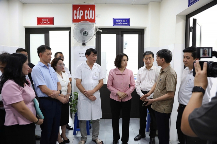 Hà Nội tiếp tục triển khai nhiều biện pháp để phòng, chống dịch sốt xuất huyết hiệu quả hơn- Ảnh 6.