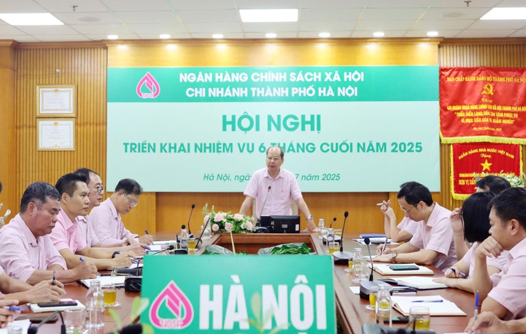 Chi nhánh Ngân hàng Chính sách Xã hội thành phố Hà Nội triển khai nhiệm vụ 6 tháng cuối năm 2025- Ảnh 1.