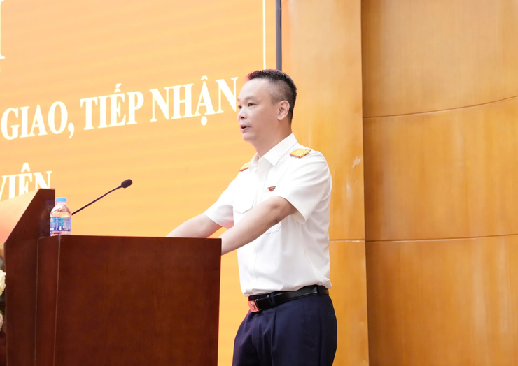 Đảng ủy UBND thành phố Hà Nội tiếp nhận 2 Đảng bộ ngành Thuế, Hải quan- Ảnh 3.