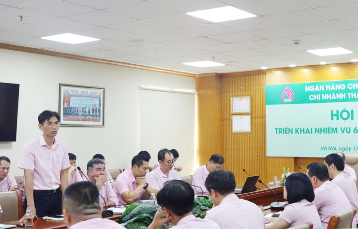 Chi nhánh Ngân hàng Chính sách Xã hội thành phố Hà Nội triển khai nhiệm vụ 6 tháng cuối năm 2025- Ảnh 2.