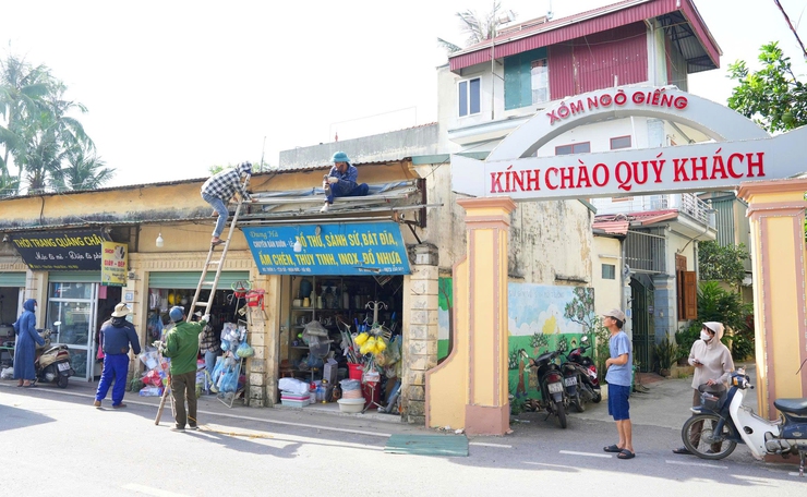 Xã Dương Hòa ra quân bảo đảm trật tự an toàn giao thông, trật tự văn minh đô thị- Ảnh 2.
