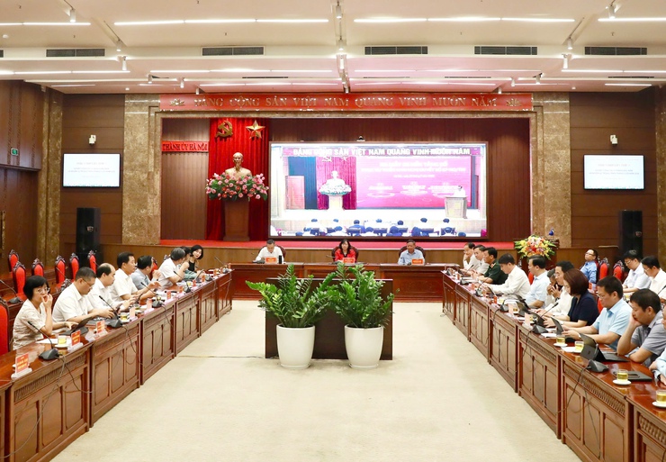 Tổng Bí thư Tô Lâm dự ra mắt 3 hệ thống nền tảng ứng dụng phục vụ triển khai Nghị quyết 57-NQ/TW- Ảnh 2.
