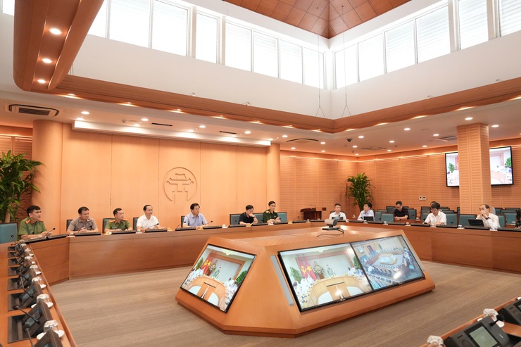 Phó Thủ tướng Chính phủ Trần Hồng Hà họp chỉ đạo ứng phó bão số 3 (WIPHA)- Ảnh 2.