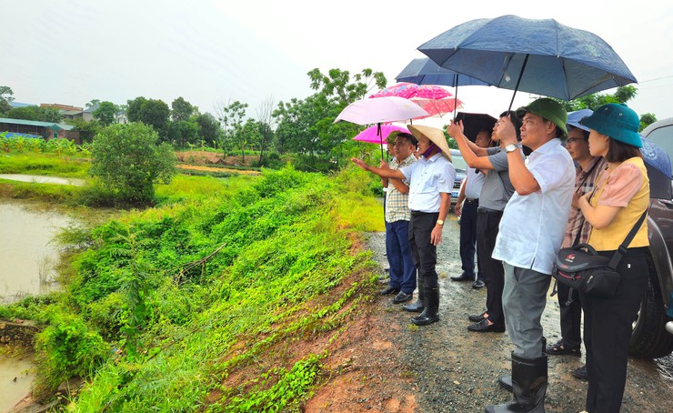 Bảo đảm an toàn tính mạng cho người dân là ưu tiên hàng đầu trong trong phòng, chống thiên tai- Ảnh 5.