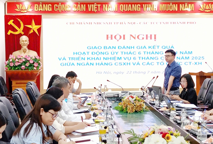 Chi nhánh Ngân hàng Chính sách Xã hội Thành phố đánh giá kết quả ủy thác cho vay với các tổ chức chính trị - xã hội 6 tháng đầu năm 2025- Ảnh 1.