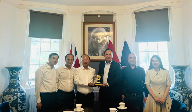 Hà Nội tham gia Hội chợ thủ công mỹ nghệ, sản phẩm quà tặng Home & Gift năm 2025- Ảnh 1.