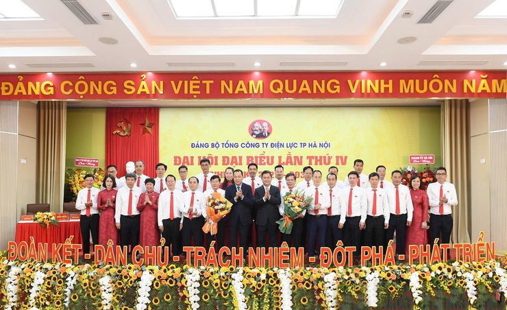 EVNHANOI phải tiên phong thực hiện thành công “chuyển đổi kép”- Ảnh 3.