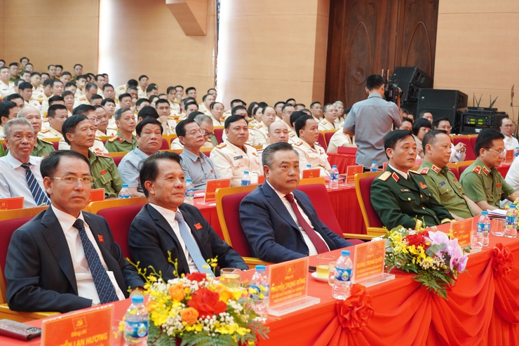 Công an Thành phố: Đổi mới tư duy, đẩy mạnh chuyển đối số, sẵn sàng đáp ứng các nhiệm vụ mới- Ảnh 1.