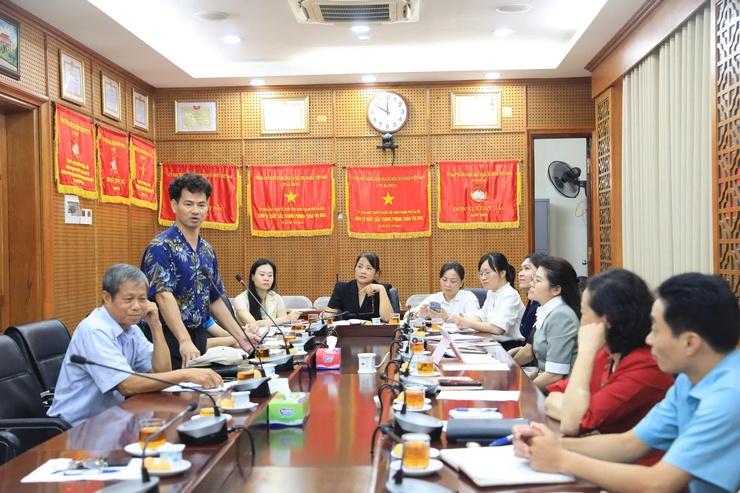 Hội đồng tư vấn Văn hóa và Xã hội tiếp tục đóng góp nhiều ý kiến quan trọng cho Thành phố- Ảnh 1.