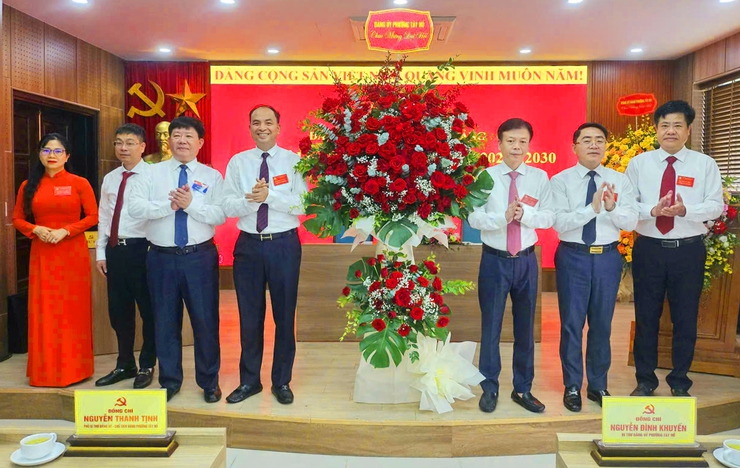 Đại hội Đảng bộ các cơ quan Đảng phường Tây Hồ lần thứ I thành công tốt đẹp- Ảnh 1.
