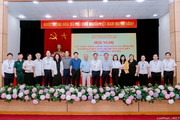 Long Biên lấy ý kiến đóng góp vào dự thảo Báo cáo chính trị Đại hội Đảng bộ phường nhiệm kỳ 2025 - 2030- Ảnh 5.